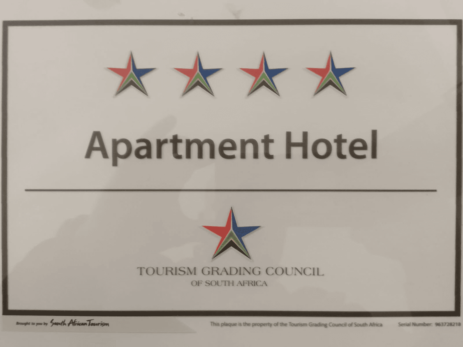 Toerisme-graderingsraad van Suid-Afrika — Woonstelhotel-graderingsplaket vir Urban Elephant